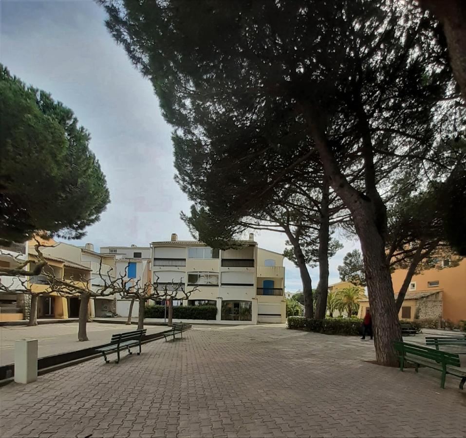 T2-3 Cabine Les Yuccas 200 M Plage Du Boucanet Rive Droite Grau Du Roi Ideal 2-4 Pers لو غراو دو روا المظهر الخارجي الصورة